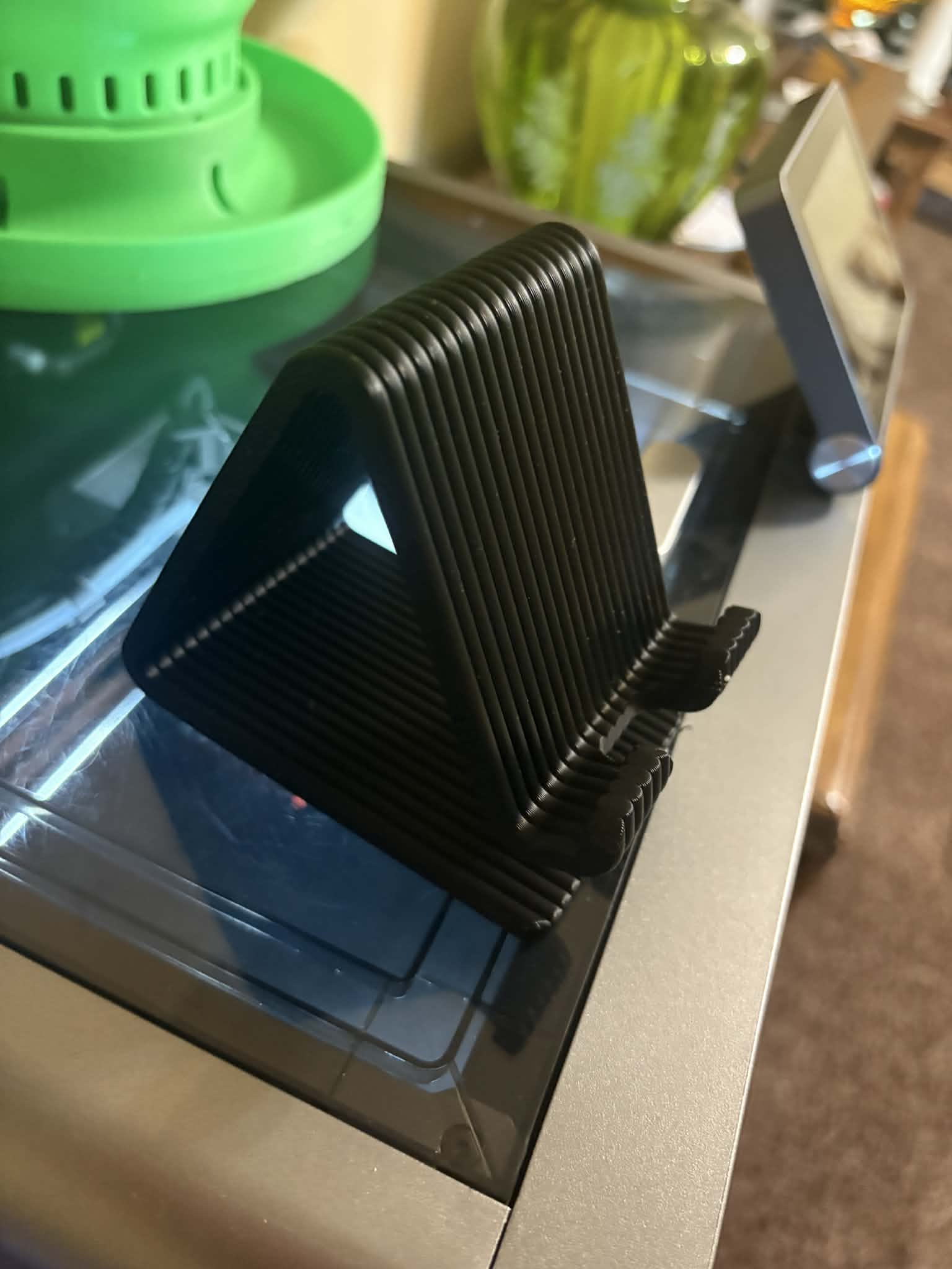3D-Printed Phone Stand